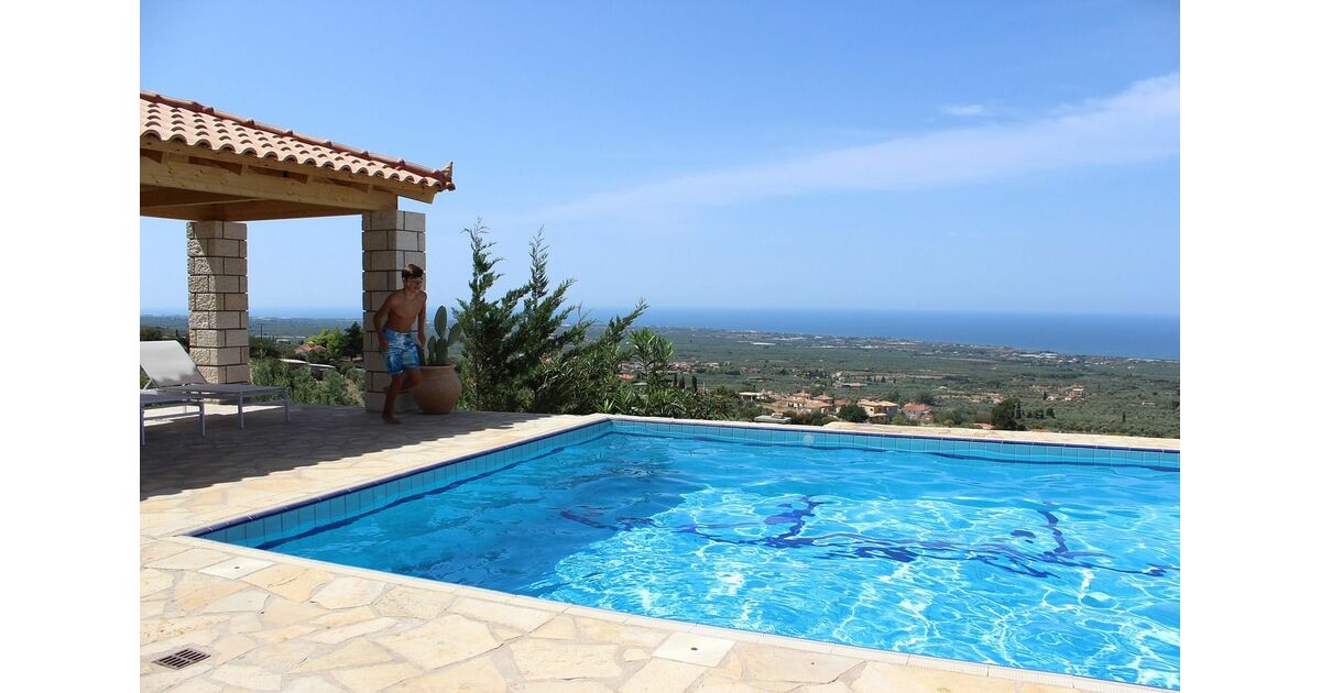 Choisir Des Margelles De Piscine En Pierre Naturelle