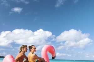 Concours Guide-Piscine et Intex : gagnez votre bouée flamant rose