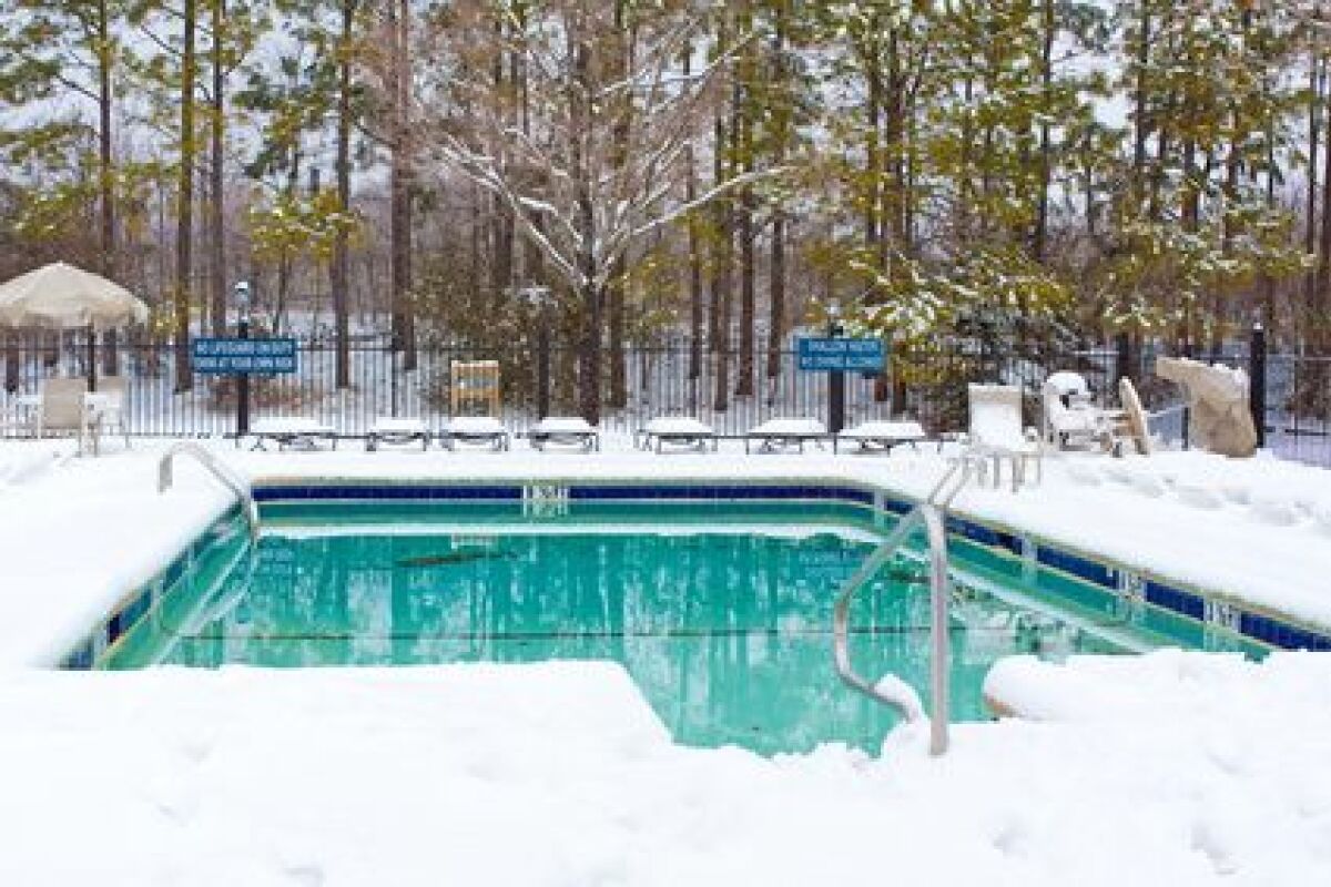 Produit d'hivernage 5L pour piscine compatible tous traitements