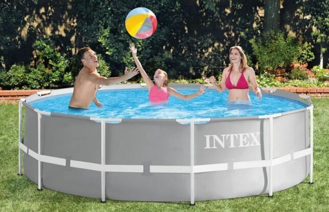 La piscine Intex 3,66 x 1,22