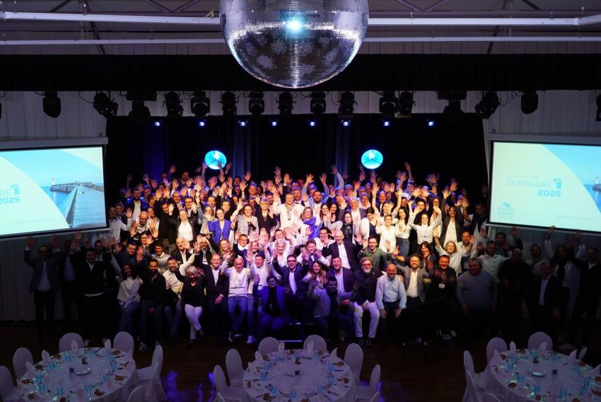 Le réseau Mondial Piscine lors du dîner de gala&nbsp;&nbsp;