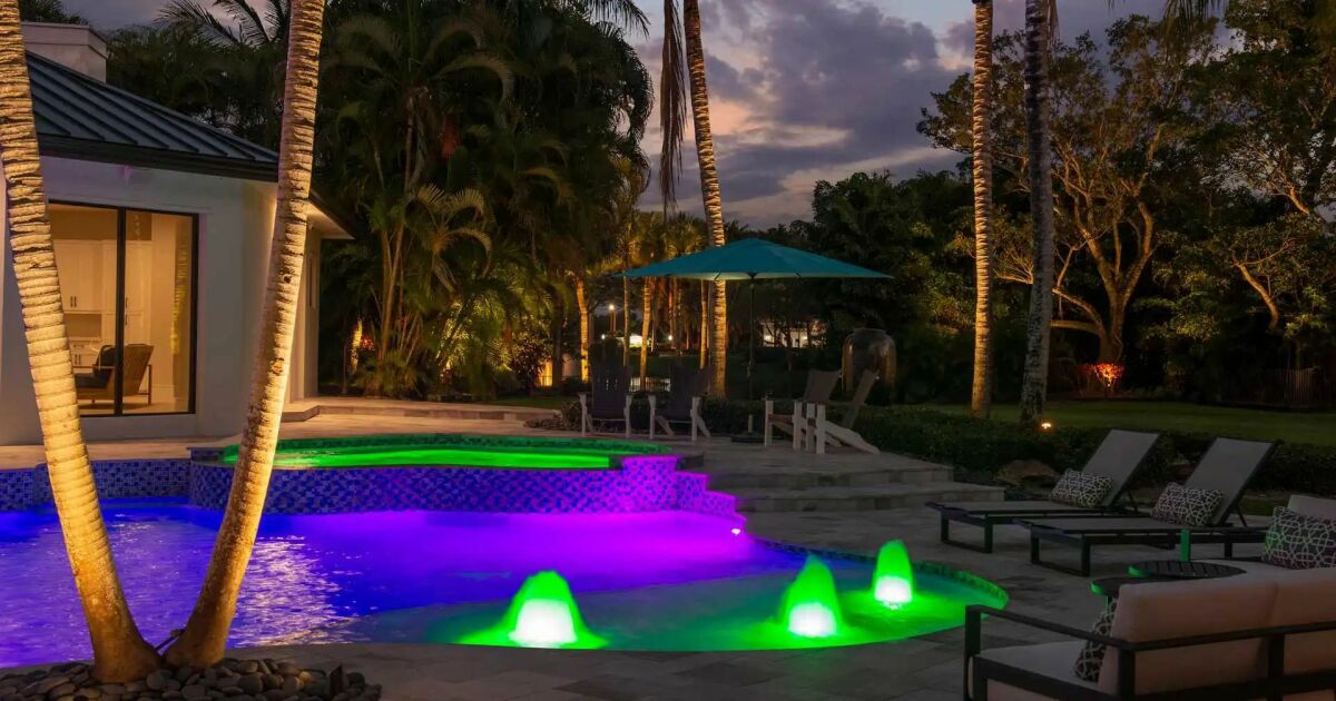 Lampe flottante solaire pour piscine & spa - Intex