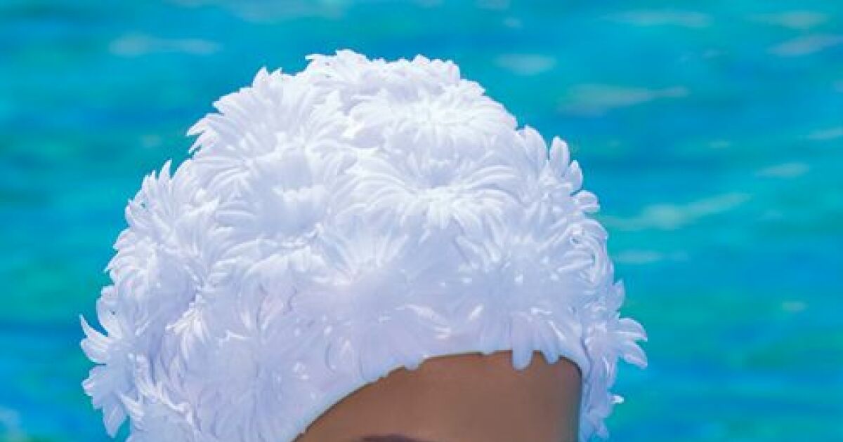 https://www.guide-piscine.fr/medias/image/les-meilleurs-bonnets-de-bain-femme-17584-1200-630.jpg