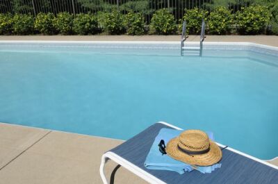 Liner de piscine qui se décolle : que faire&nbsp;?