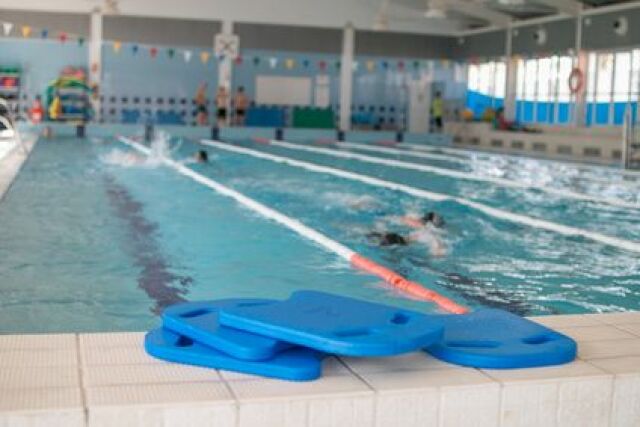 Natation Scolaire Les Equipements Necessaires Guide Piscine Fr