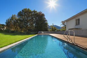 Nature Piscine vous accompagne tout au long de votre projet pour réaliser votre rêve de piscine.