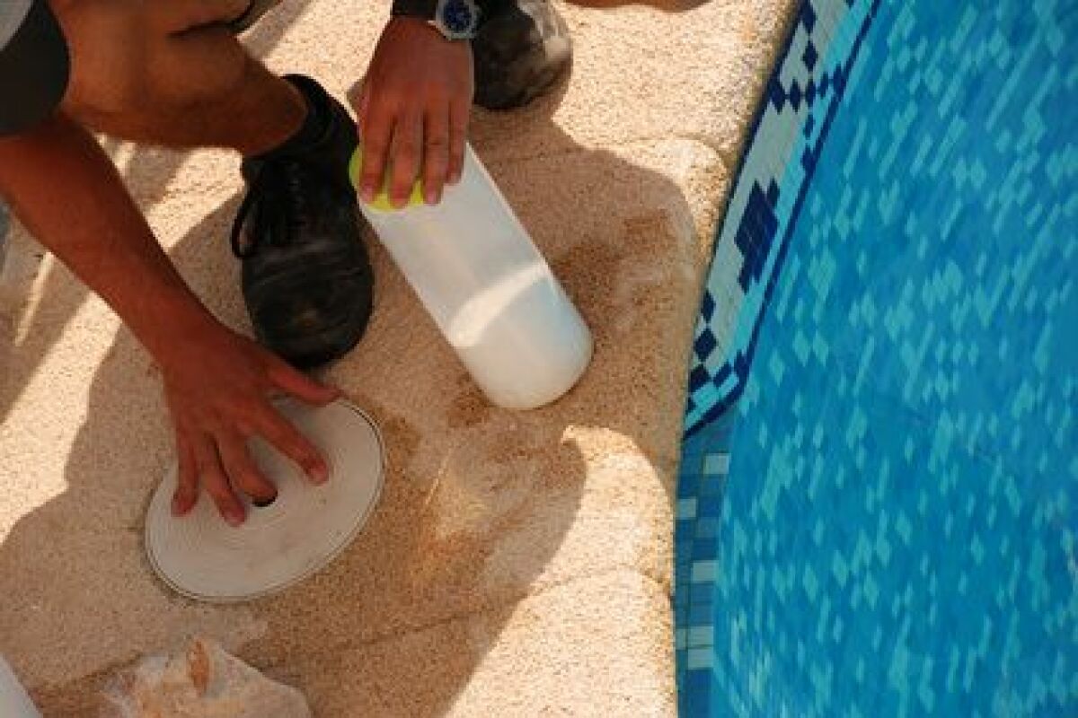 Comment nettoyer le sable du filtreur de votre piscine