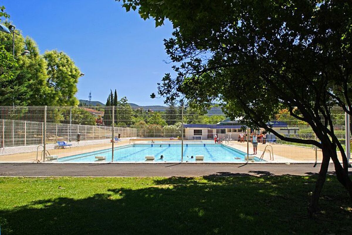 Piscine à Lamalou Les Bains - Horaires, tarifs et téléphone