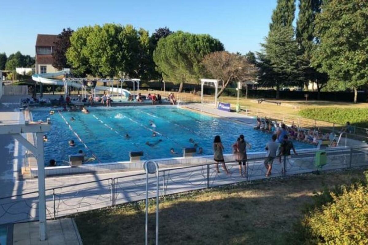 Piscine Chasseneuil