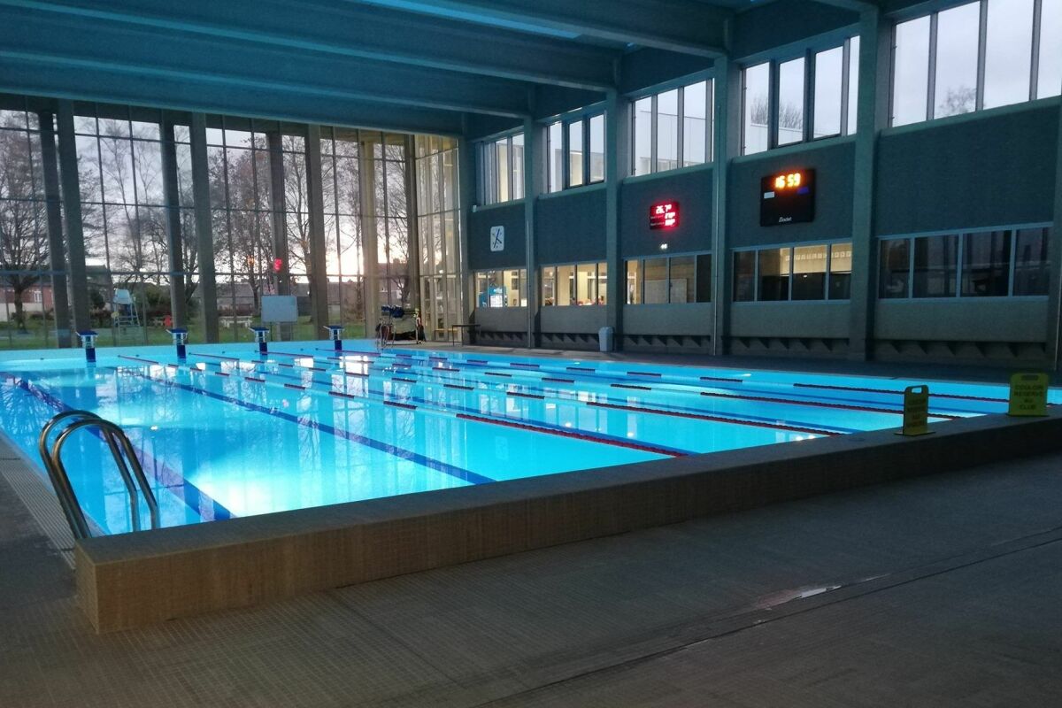 Piscine lArobase à Roye - Horaires, tarifs et téléphone