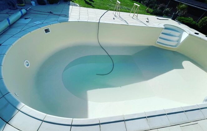 Piscine Renovation Concept DR