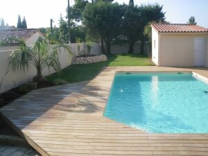 Équipements et accessoires de piscine - Cristal Piscine