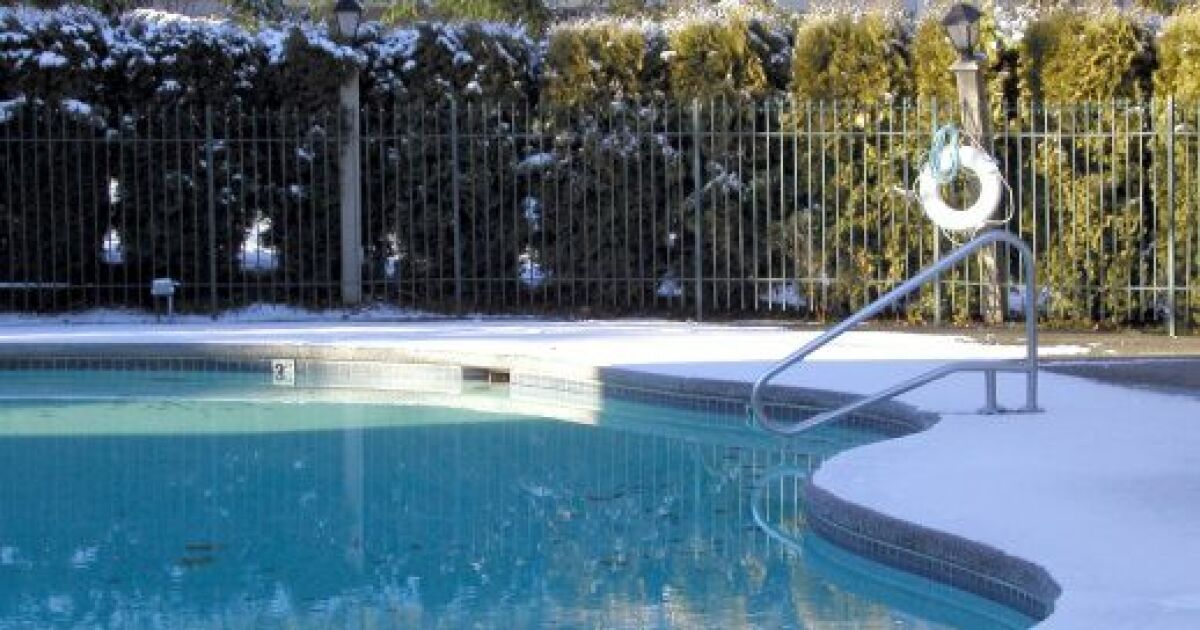 Préparer une piscine à l'hiver