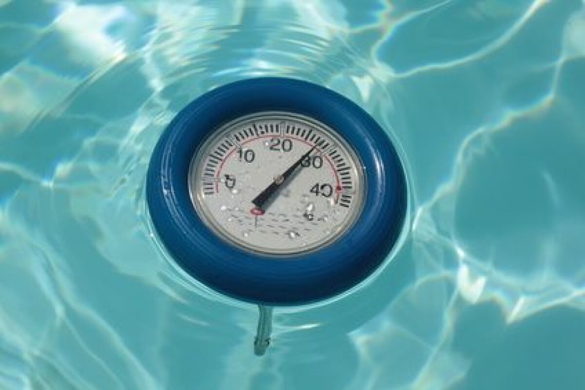 Afficheur heure et température piscine - Système affichage pour piscine