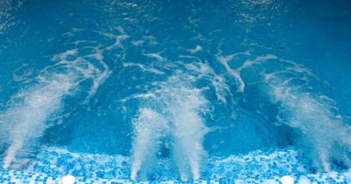 https://www.guide-piscine.fr/medias/image/un-filtre-pour-votre-spa-838-1200-630.jpg