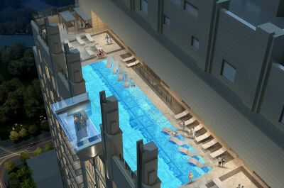 Une piscine de Houston avec une vue…vertigineuse